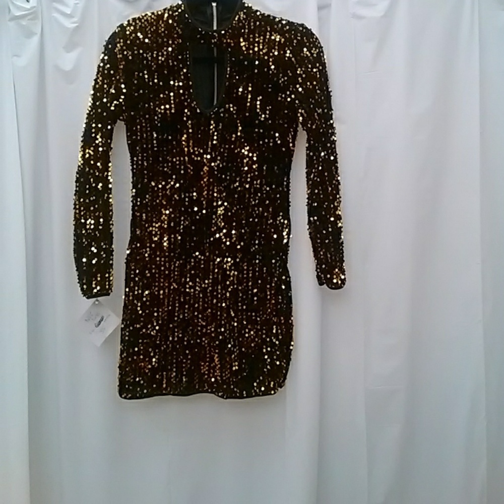 Black and Gold Keyhole Dress